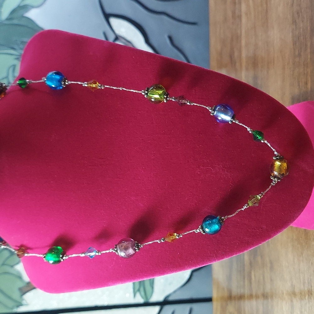 Premier Designs Beaded necklace and earring set - Picture 3 of 3